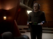 ariane179254_StarTrek_DS9_3x05-SecondSkin_1496.jpg