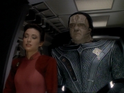 ariane179254_StarTrek_DS9_3x05-SecondSkin_3621.jpg
