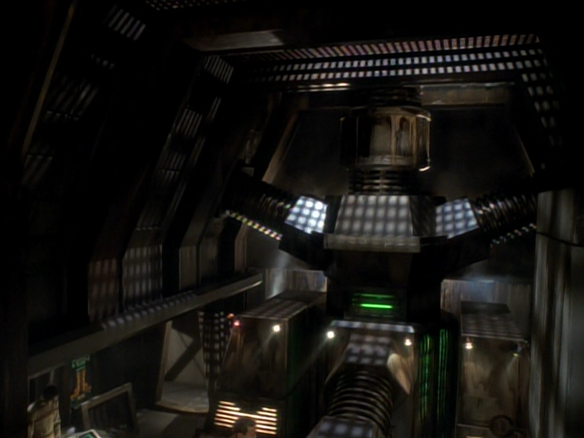 extant_StarTrekDS9_3x07-CivilDefense_00009.jpg