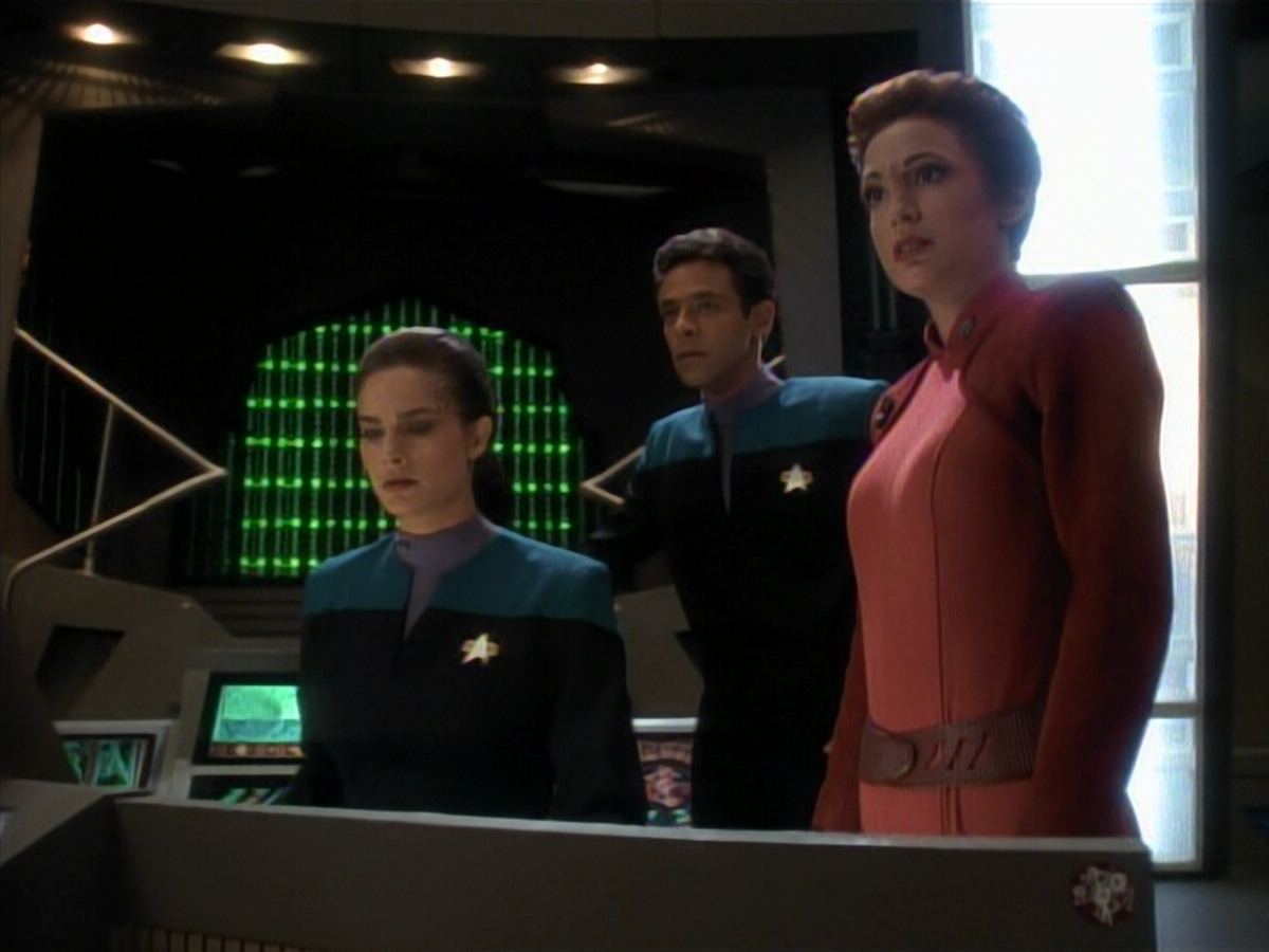 extant_StarTrekDS9_3x07-CivilDefense_00168.jpg
