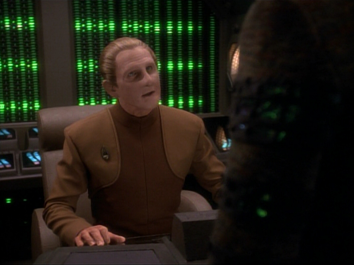 extant_StarTrekDS9_3x07-CivilDefense_00484.jpg