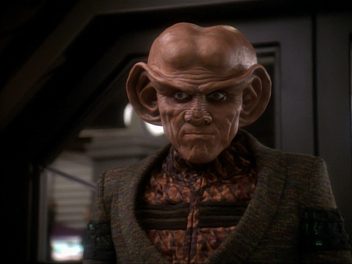 extant_StarTrekDS9_3x07-CivilDefense_00506.jpg