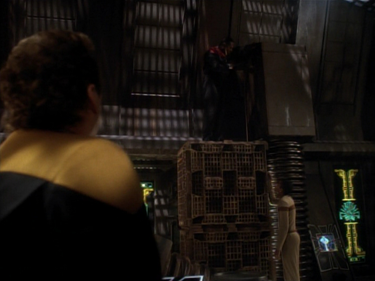 extant_StarTrekDS9_3x07-CivilDefense_00535.jpg