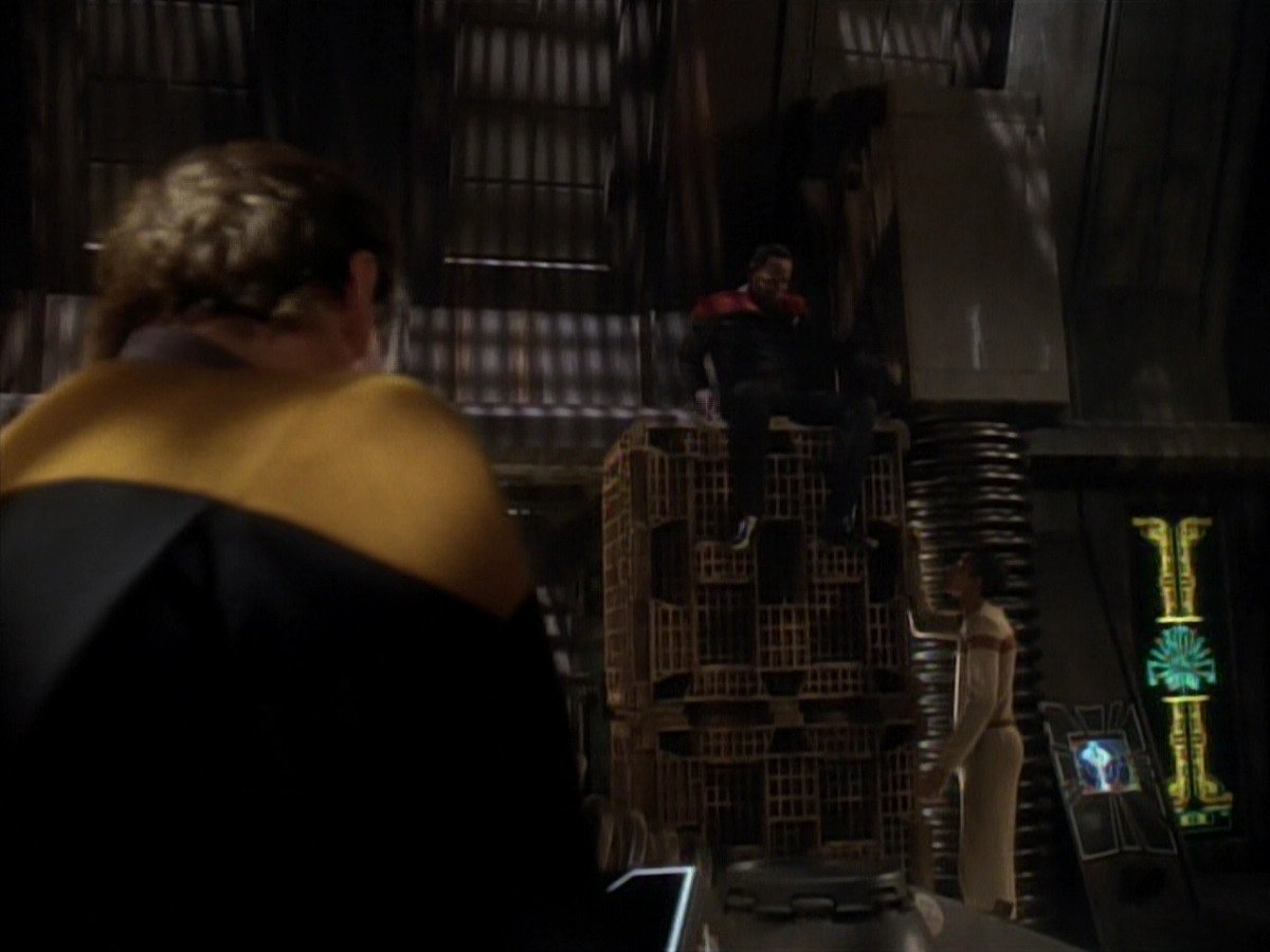 extant_StarTrekDS9_3x07-CivilDefense_00541.jpg