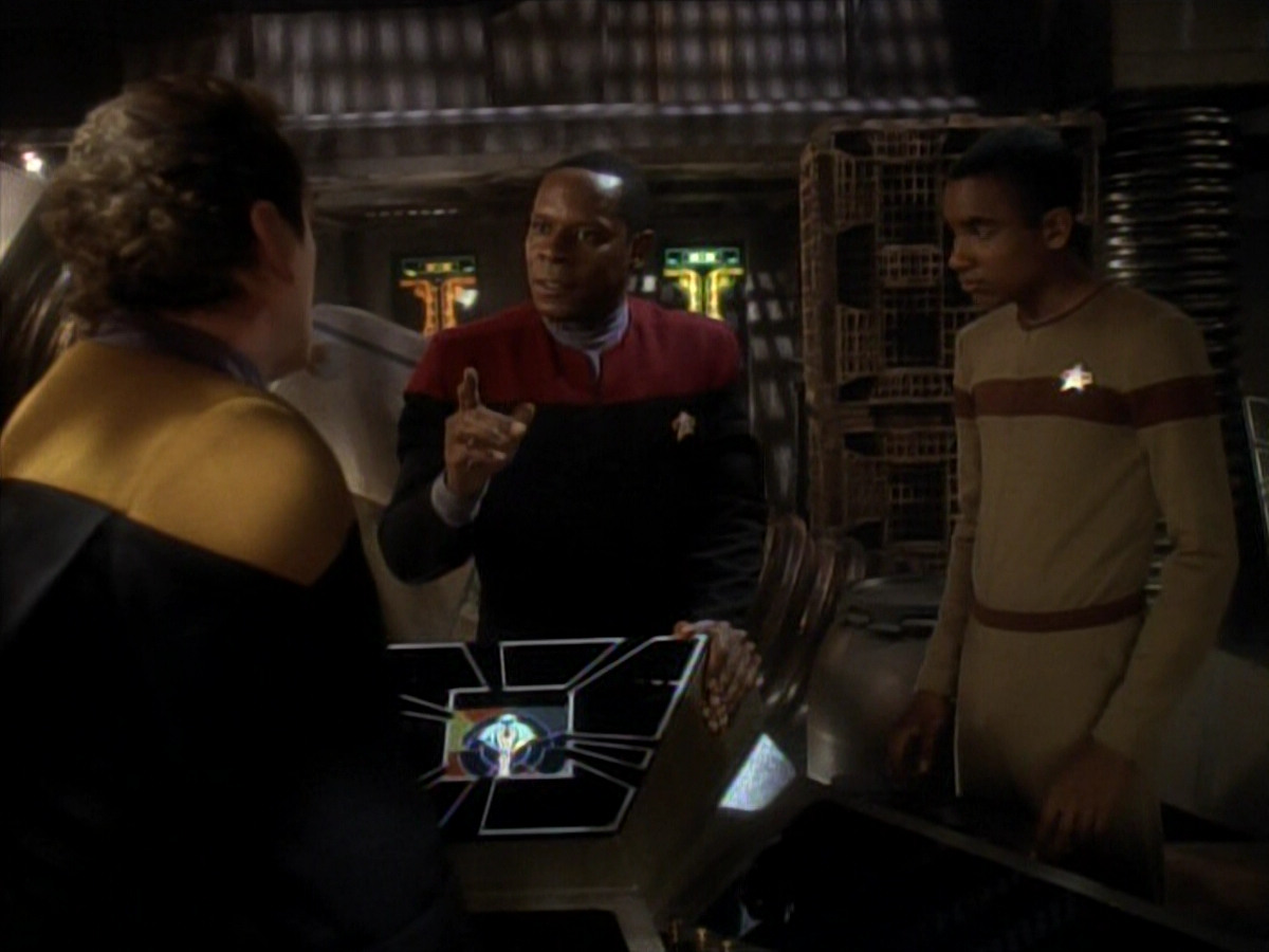 extant_StarTrekDS9_3x07-CivilDefense_00560.jpg