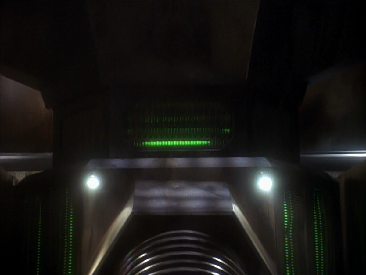 extant_StarTrekDS9_3x07-CivilDefense_00735.jpg