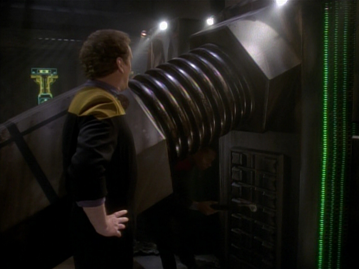 extant_StarTrekDS9_3x07-CivilDefense_00750.jpg