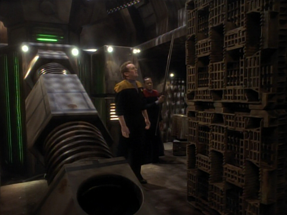 extant_StarTrekDS9_3x07-CivilDefense_00765.jpg