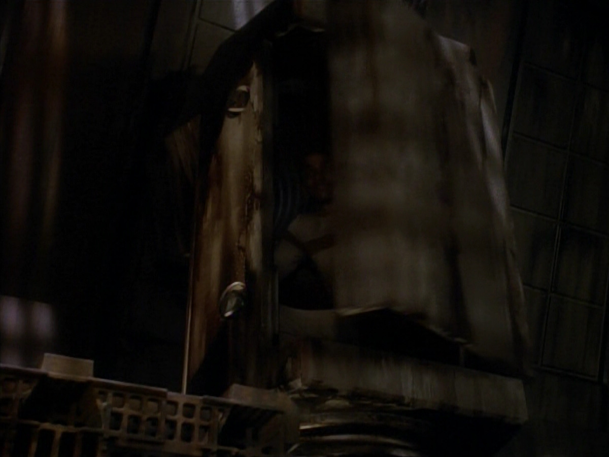 extant_StarTrekDS9_3x07-CivilDefense_00842.jpg