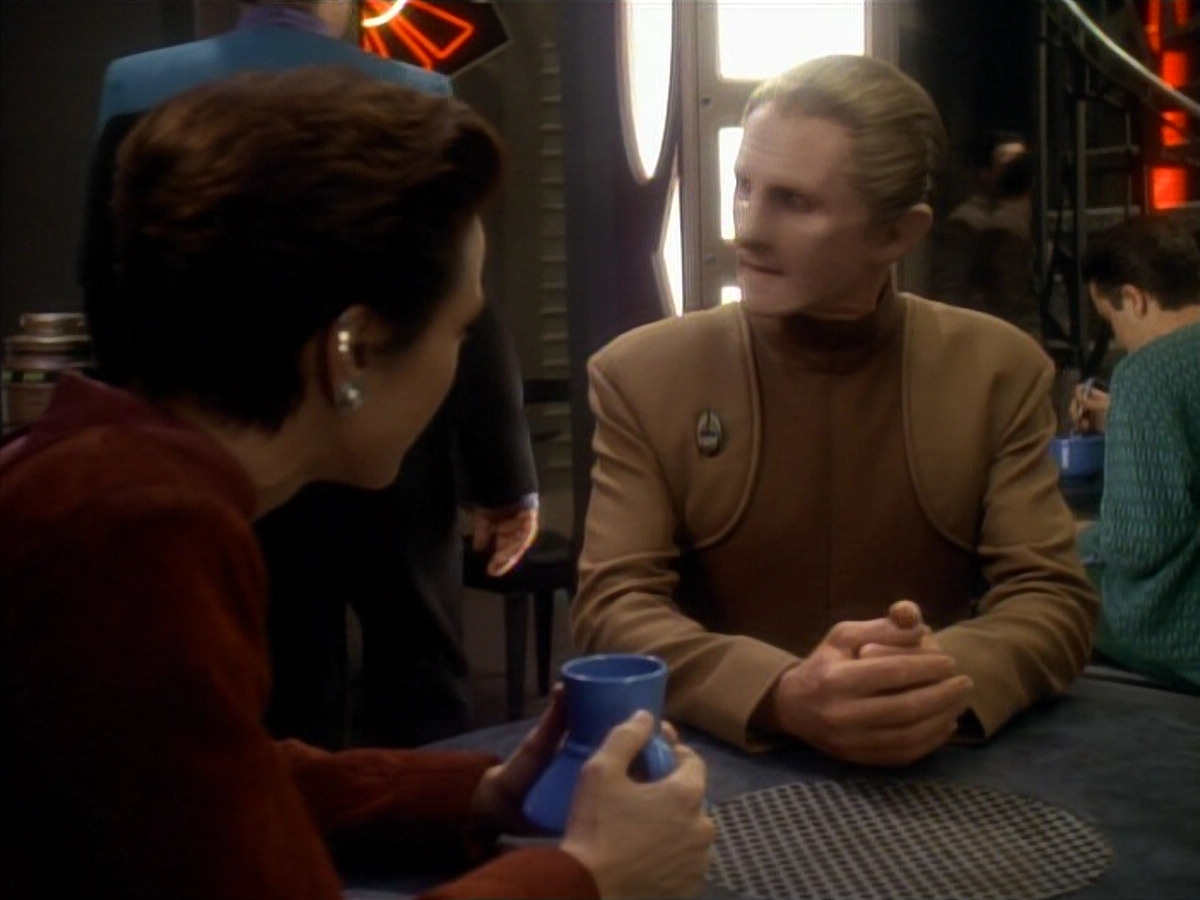 extant_StarTrekDS9_3x08-Meridian_00062.jpg