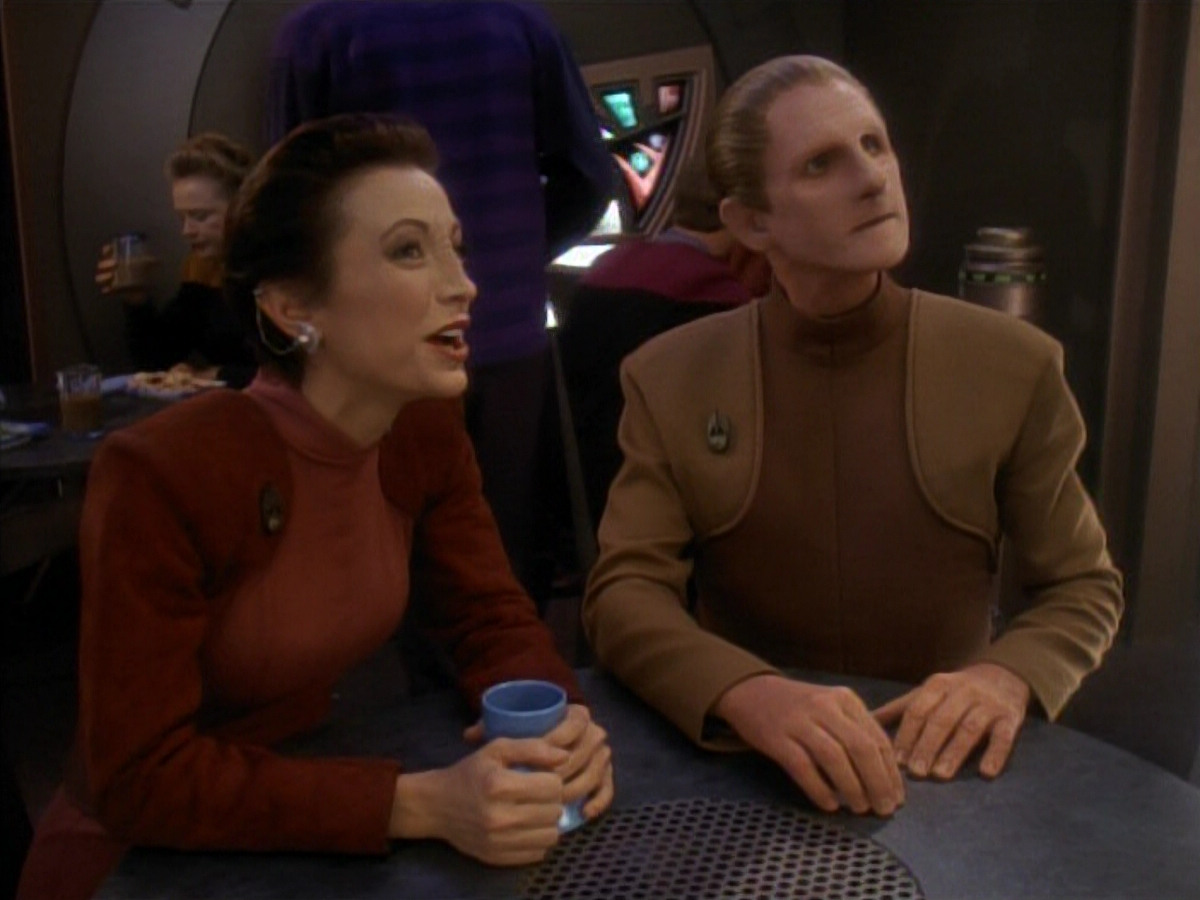 extant_StarTrekDS9_3x08-Meridian_00106.jpg