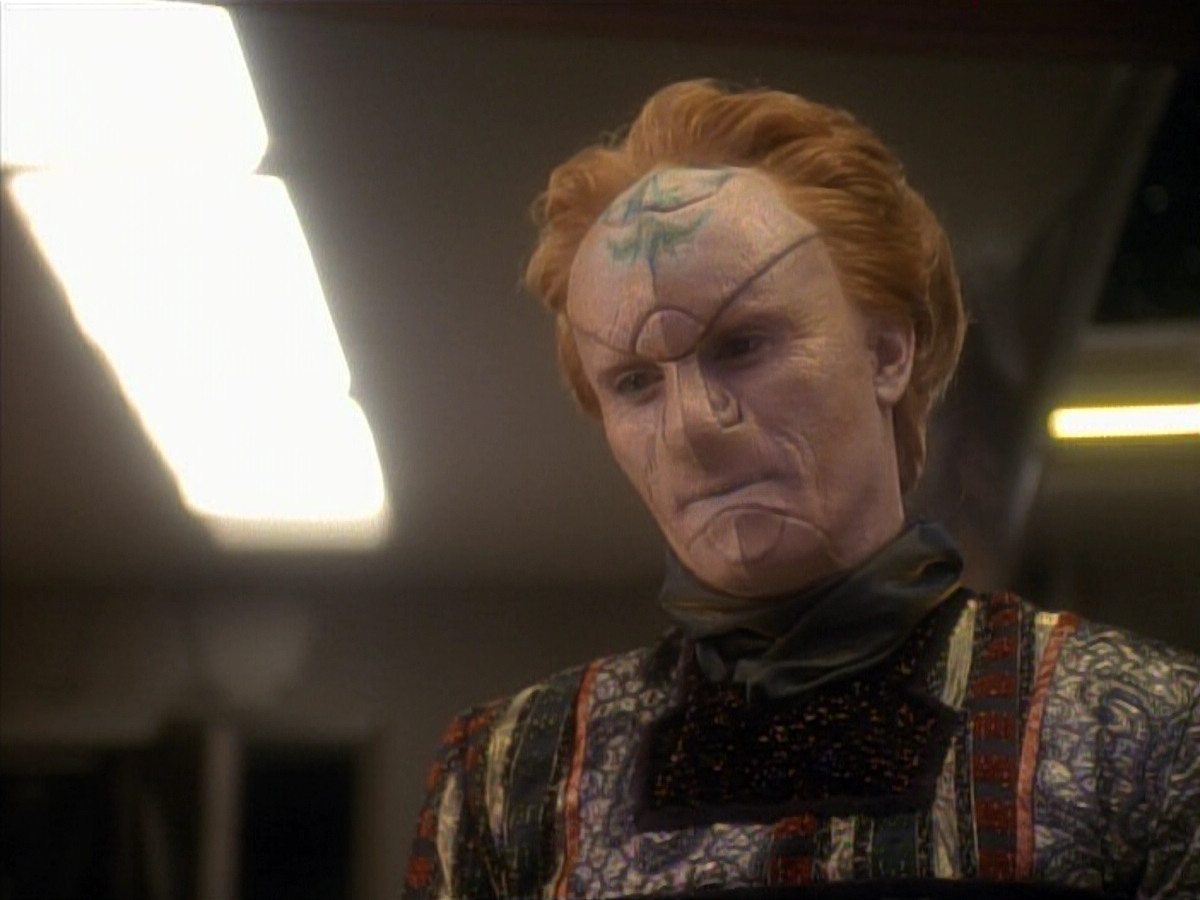 extant_StarTrekDS9_3x08-Meridian_00119.jpg