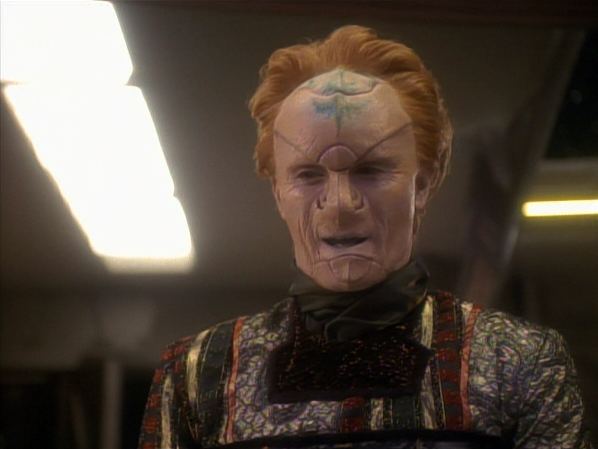 extant_StarTrekDS9_3x08-Meridian_00130.jpg