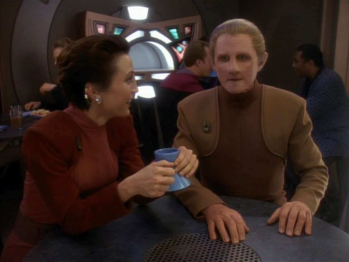 extant_StarTrekDS9_3x08-Meridian_00258.jpg