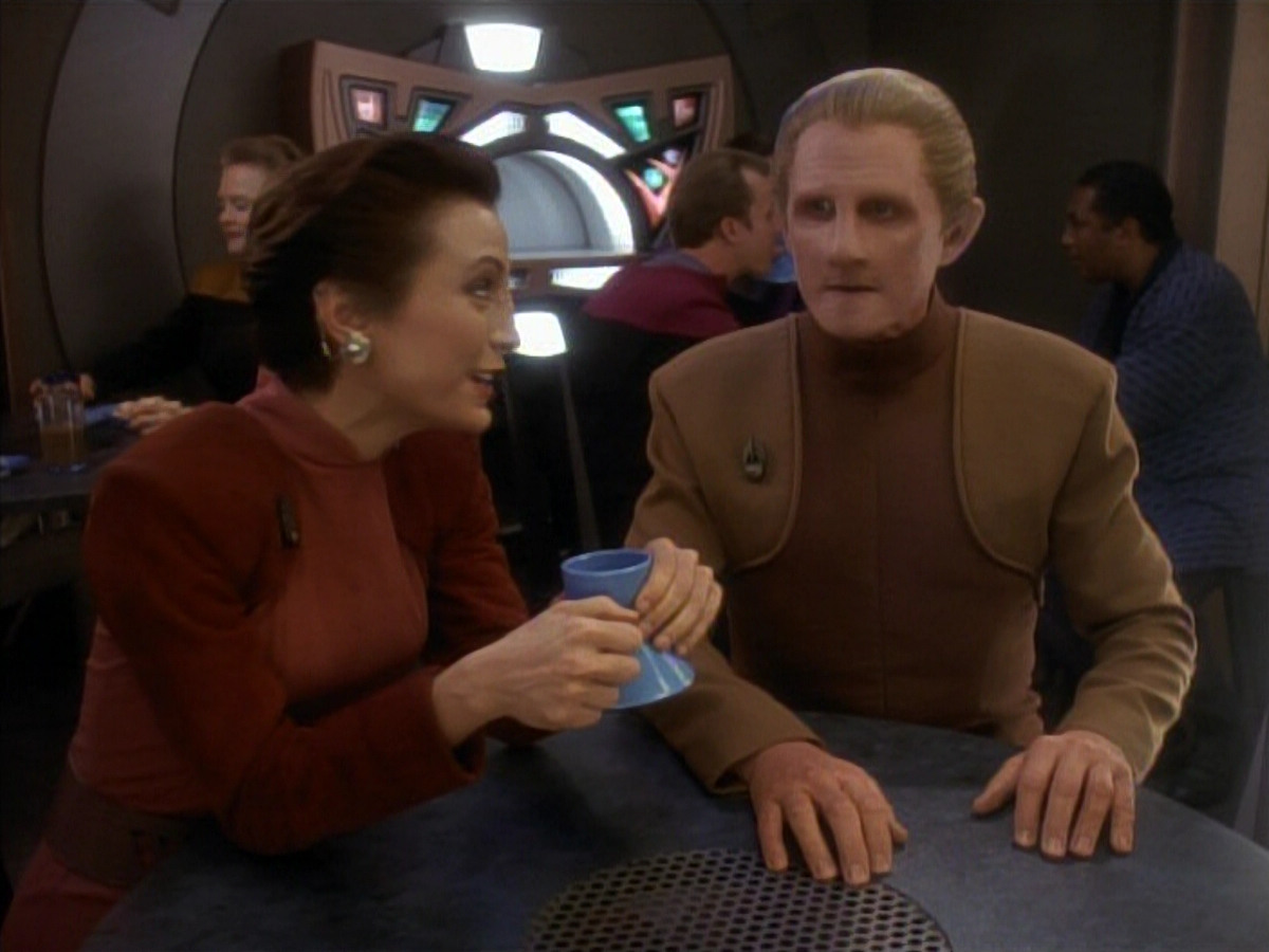 extant_StarTrekDS9_3x08-Meridian_00259.jpg