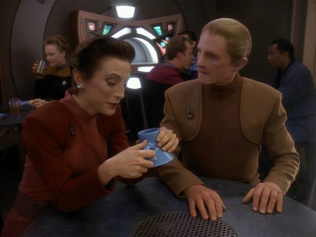 extant_StarTrekDS9_3x08-Meridian_00261.jpg