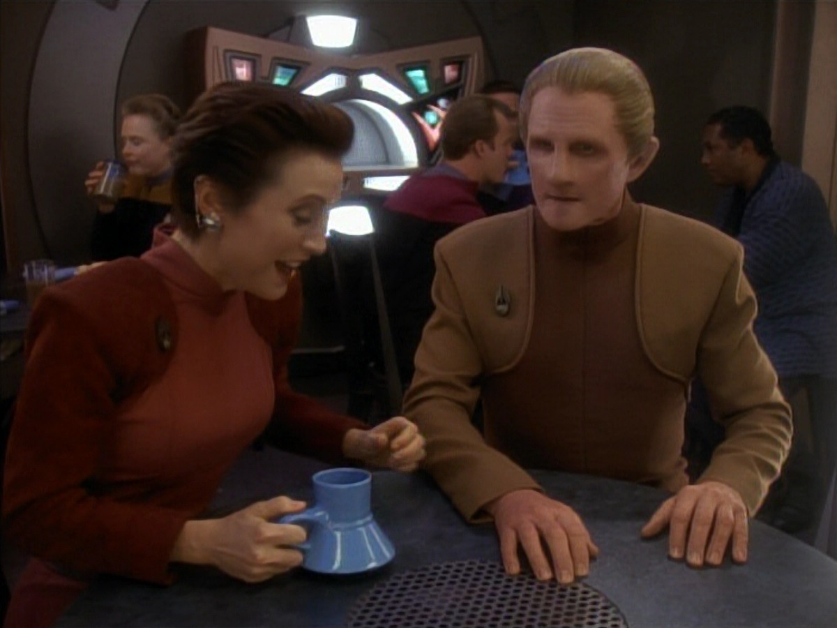 extant_StarTrekDS9_3x08-Meridian_00265.jpg
