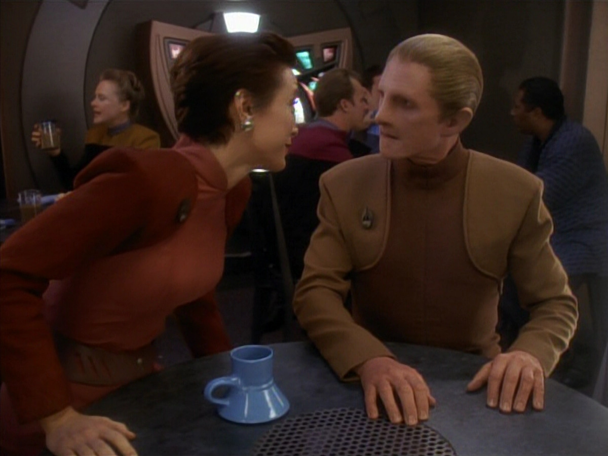 extant_StarTrekDS9_3x08-Meridian_00268.jpg