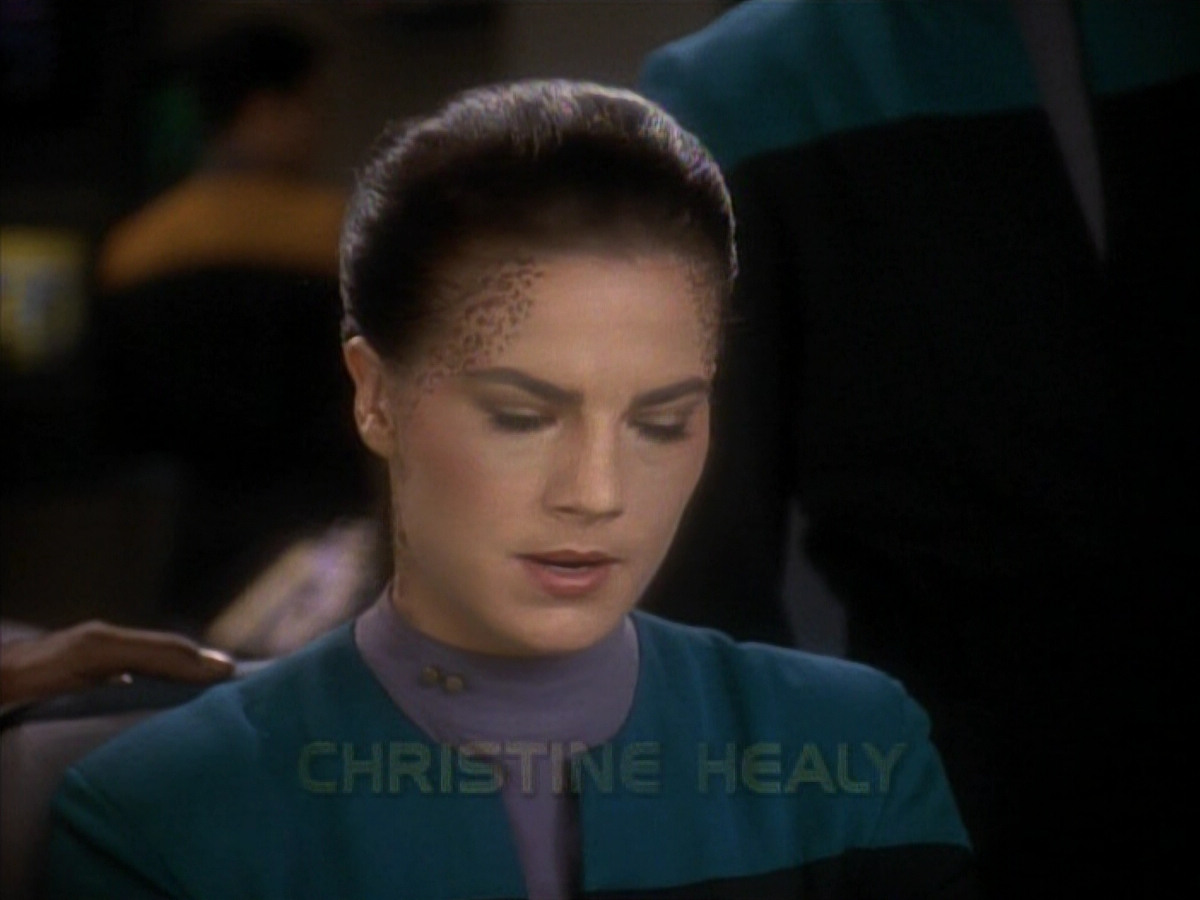 extant_StarTrekDS9_3x08-Meridian_00567.jpg