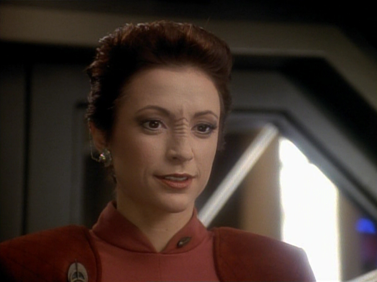extant_StarTrekDS9_3x08-Meridian_02841.jpg