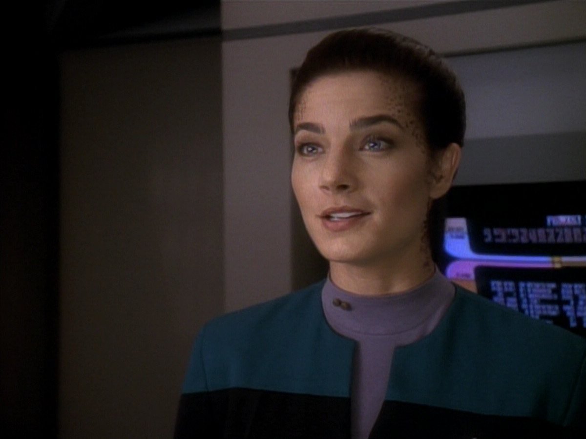 extant_StarTrekDS9_3x08-Meridian_03081.jpg