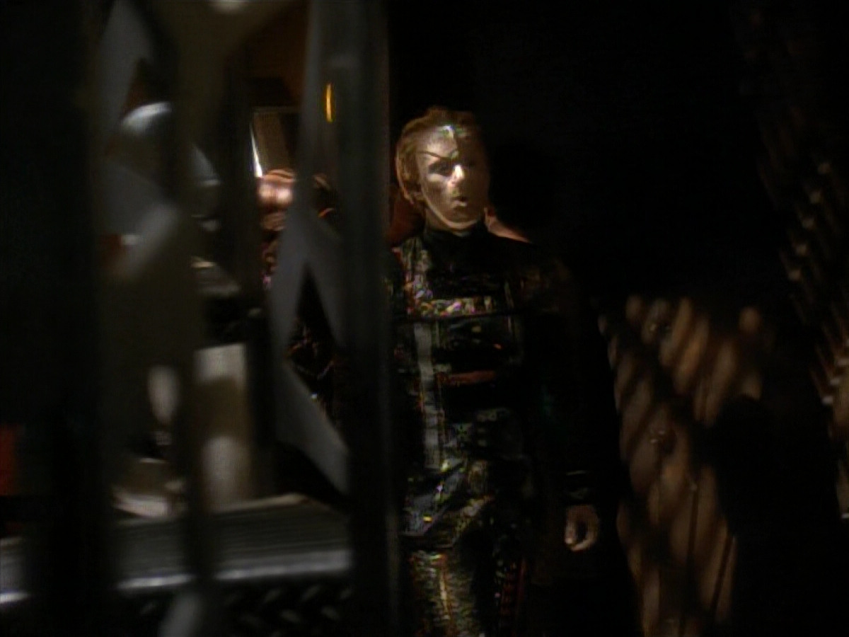 extant_StarTrekDS9_3x08-Meridian_03233.jpg