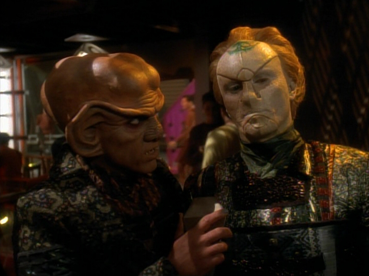 extant_StarTrekDS9_3x08-Meridian_03252.jpg