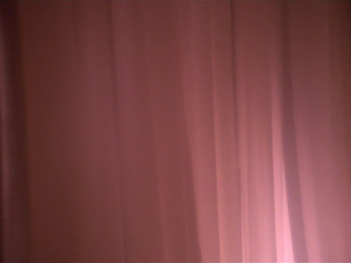 extant_StarTrekDS9_3x08-Meridian_03287.jpg