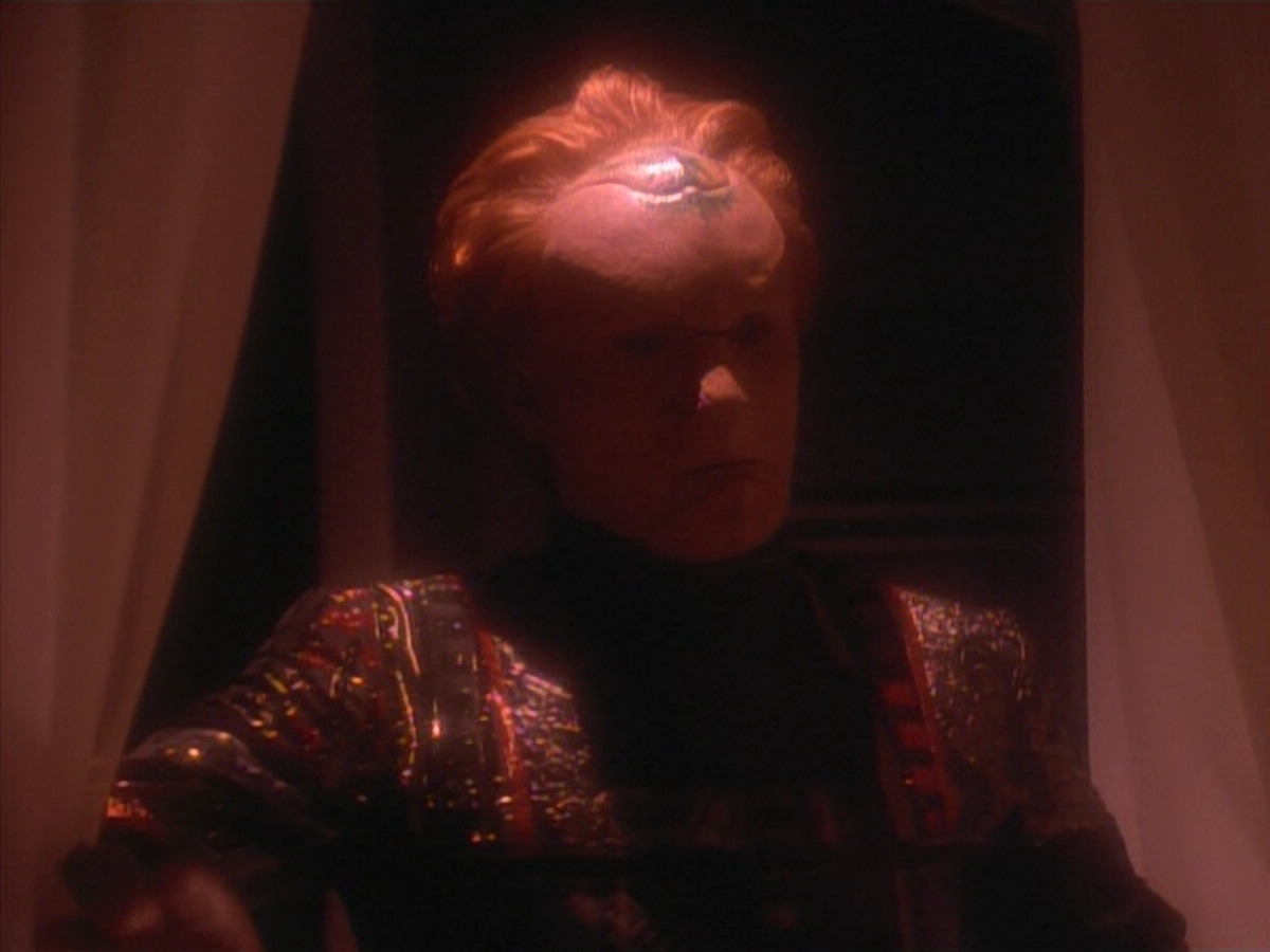extant_StarTrekDS9_3x08-Meridian_03296.jpg