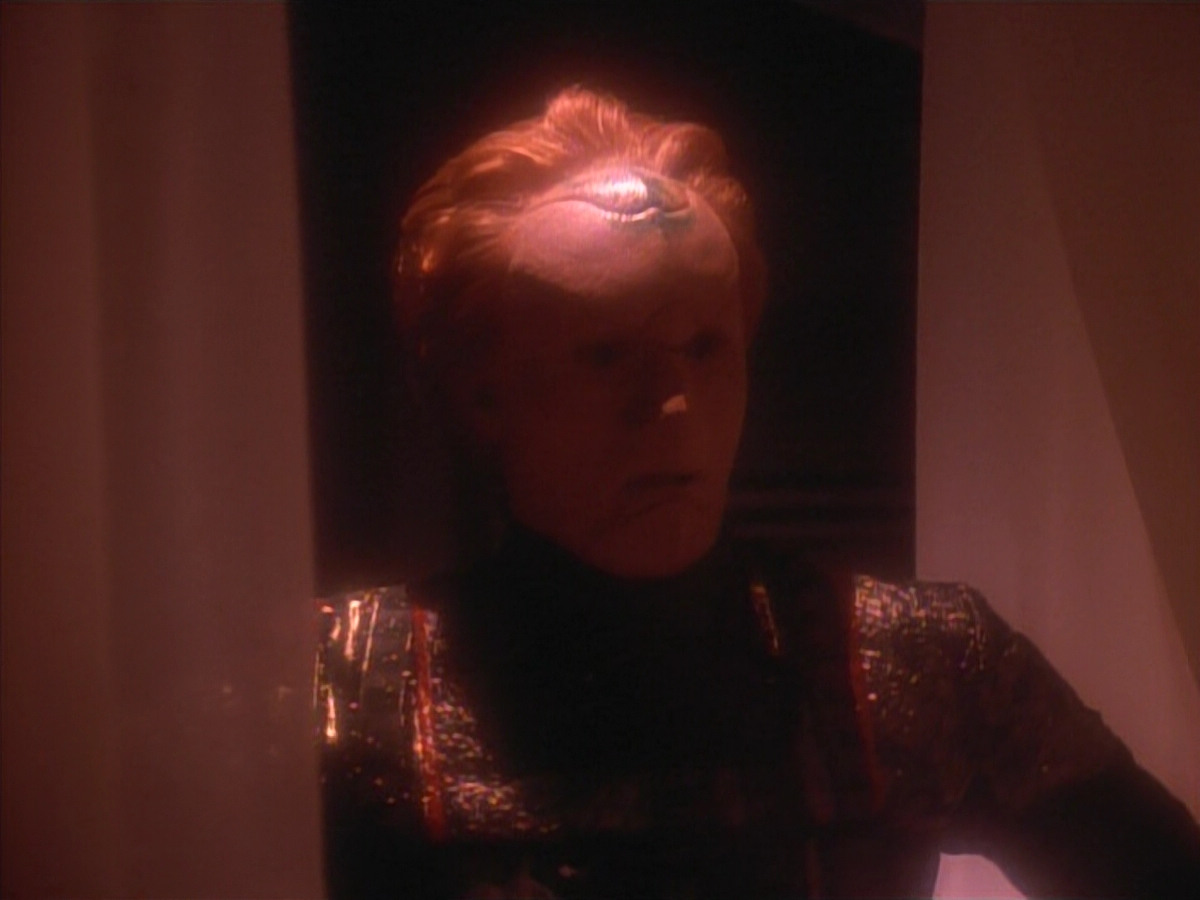 extant_StarTrekDS9_3x08-Meridian_03302.jpg