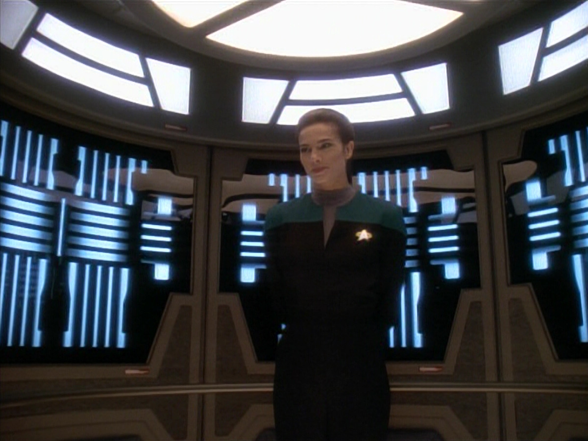 extant_StarTrekDS9_3x08-Meridian_03463.jpg