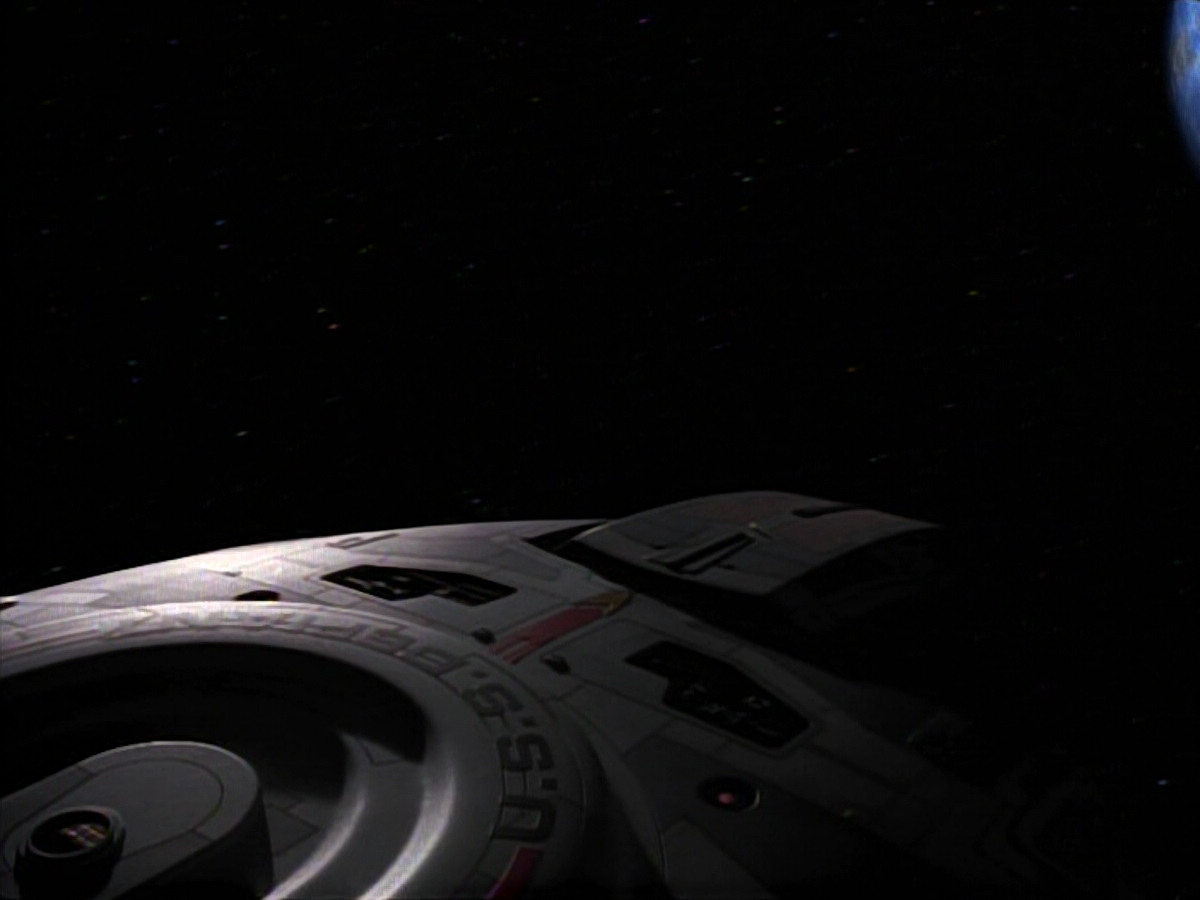 extant_StarTrekDS9_3x08-Meridian_03554.jpg