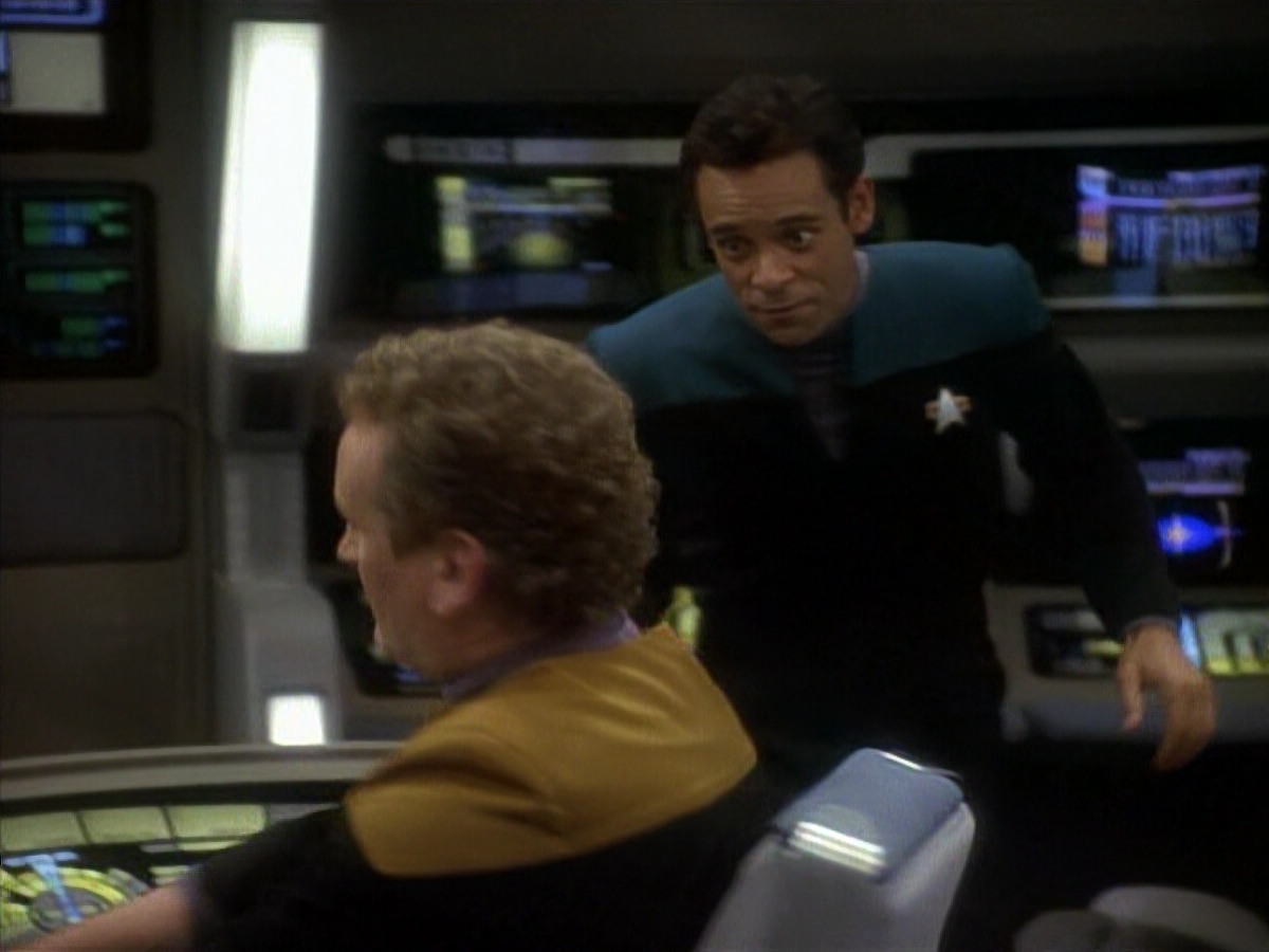 extant_StarTrekDS9_3x08-Meridian_03675.jpg