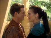 extant_StarTrekDS9_3x08-Meridian_02109.jpg