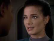 Filename=extant_StarTrekDS9_3x08-Meridian_03137.jpg
Filesize=139KiB
Dimensions=1200x900
Date added=Jul 19, 2019 extant_StarTrekDS9_3x08-Meridian_03137.jpg
