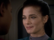 Filename=extant_StarTrekDS9_3x08-Meridian_03143.jpg
Filesize=129KiB
Dimensions=1200x900
Date added=Jul 19, 2019 extant_StarTrekDS9_3x08-Meridian_03143.jpg