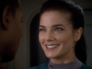 Filename=extant_StarTrekDS9_3x08-Meridian_03167.jpg
Filesize=136KiB
Dimensions=1200x900
Date added=Jul 19, 2019 extant_StarTrekDS9_3x08-Meridian_03167.jpg