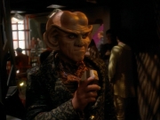 Filename=extant_StarTrekDS9_3x08-Meridian_03264.jpg
Filesize=168KiB
Dimensions=1200x900
Date added=Jul 19, 2019 extant_StarTrekDS9_3x08-Meridian_03264.jpg