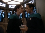 extant_StarTrekDS9_3x08-Meridian_03411.jpg