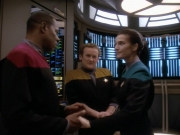 extant_StarTrekDS9_3x08-Meridian_03447.jpg