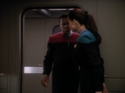 Filename=extant_StarTrekDS9_3x08-Meridian_03720.jpg
Filesize=125KiB
Dimensions=1200x900
Date added=Jul 19, 2019 extant_StarTrekDS9_3x08-Meridian_03720.jpg