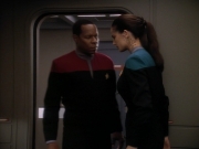 Filename=extant_StarTrekDS9_3x08-Meridian_03721.jpg
Filesize=130KiB
Dimensions=1200x900
Date added=Jul 19, 2019 extant_StarTrekDS9_3x08-Meridian_03721.jpg