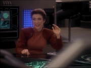 ariane179254_StarTrek_DS9_3x09-Defiant_0015.jpg