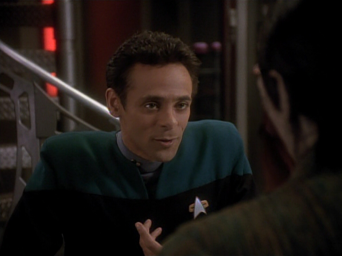 extant_StarTrek_DS9_3x18-DistantVoices_00111.jpg