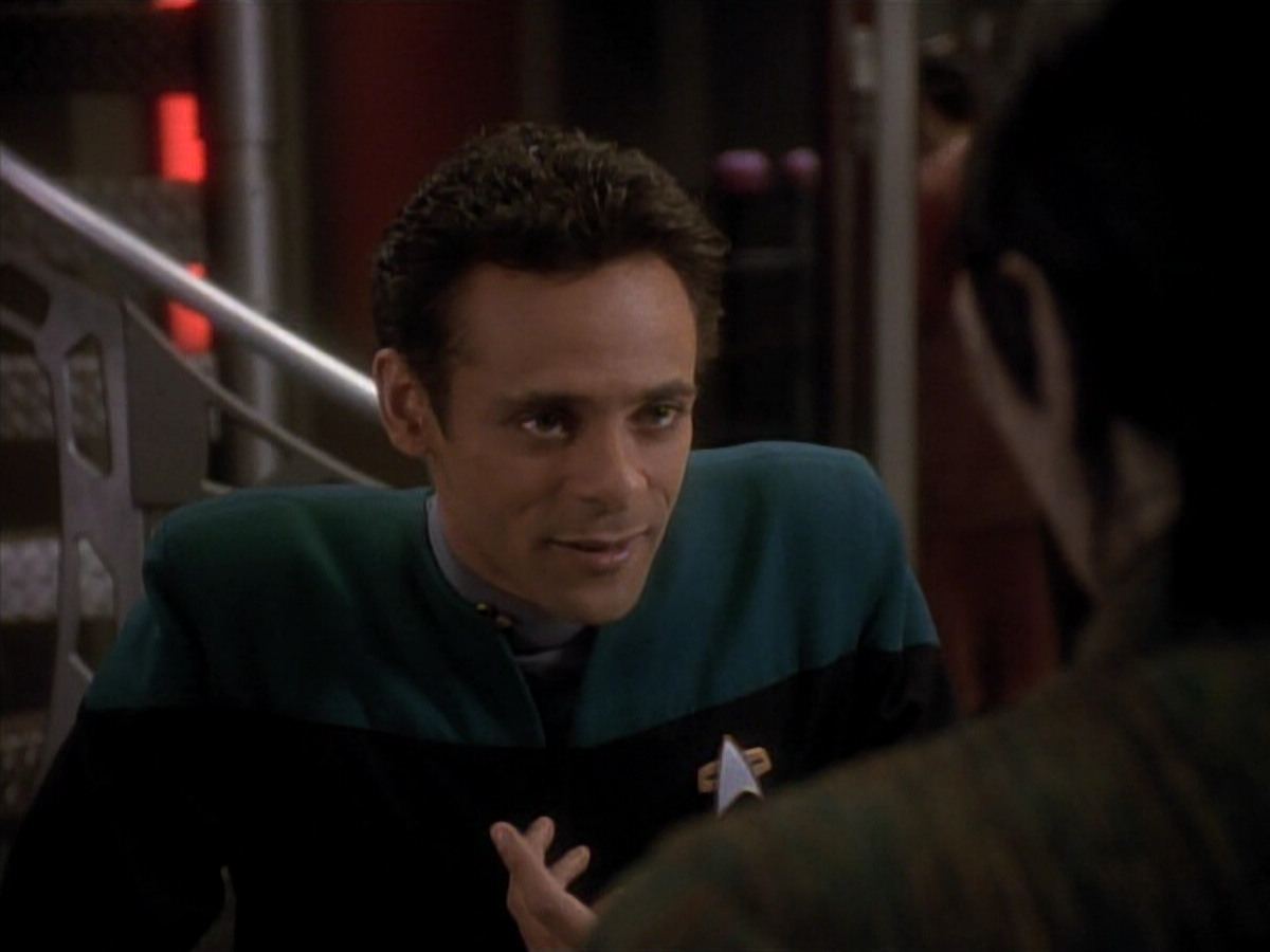 extant_StarTrek_DS9_3x18-DistantVoices_00112.jpg