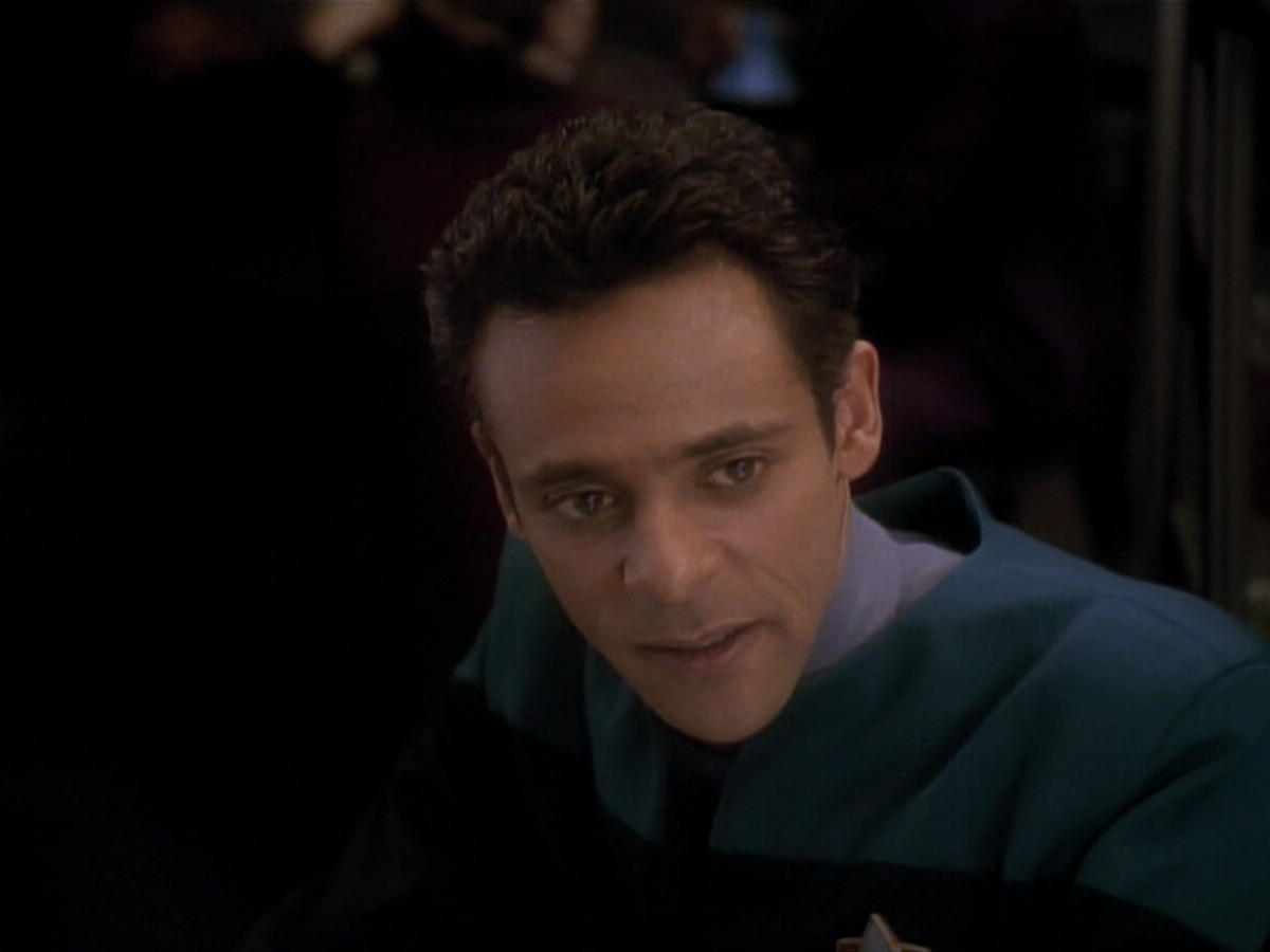 extant_StarTrek_DS9_3x18-DistantVoices_00204.jpg