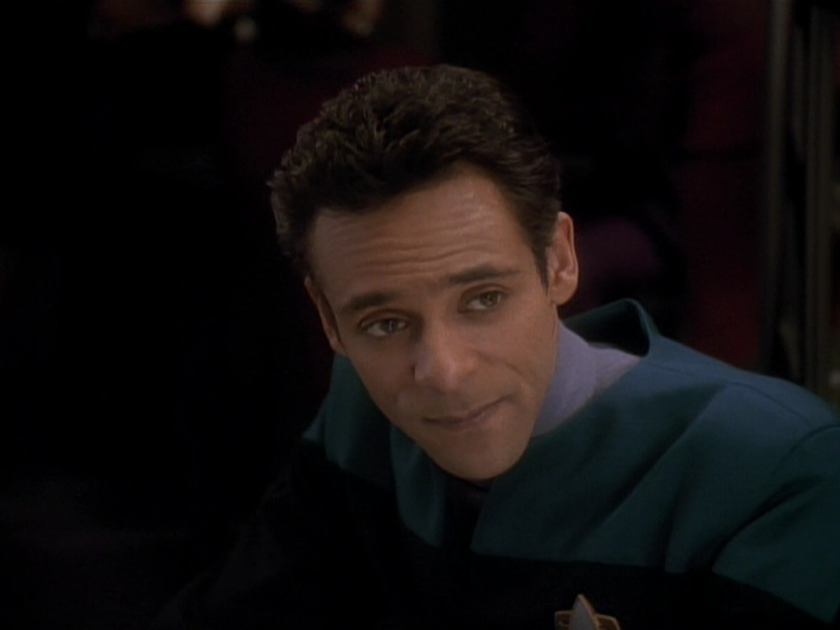extant_StarTrek_DS9_3x18-DistantVoices_00206.jpg