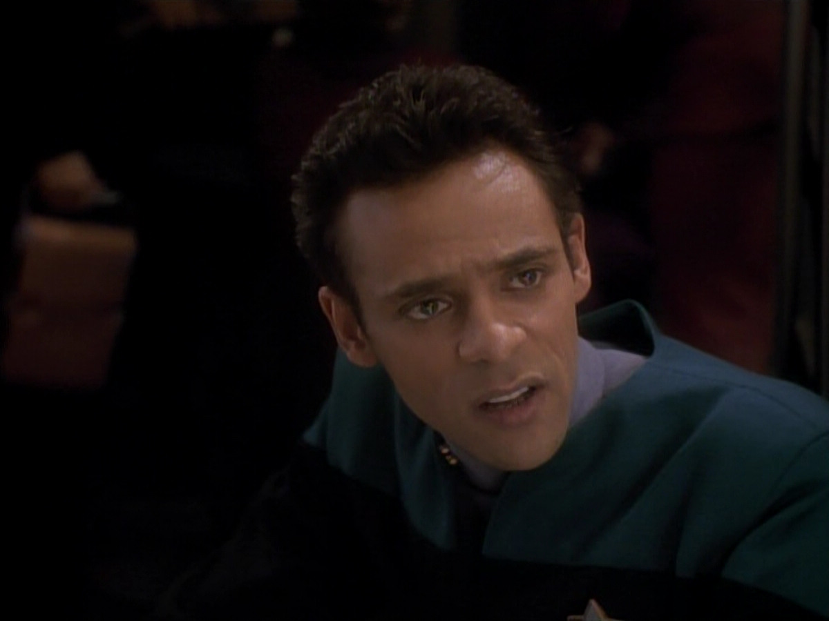 extant_StarTrek_DS9_3x18-DistantVoices_00232.jpg