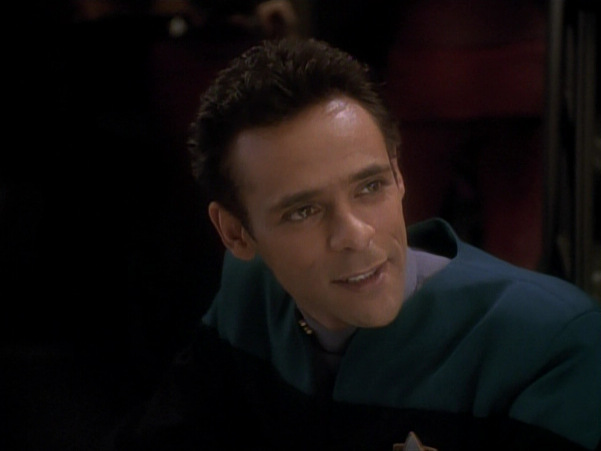 extant_StarTrek_DS9_3x18-DistantVoices_00267.jpg