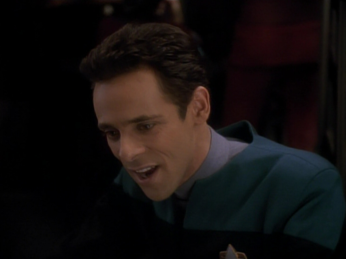 extant_StarTrek_DS9_3x18-DistantVoices_00269.jpg